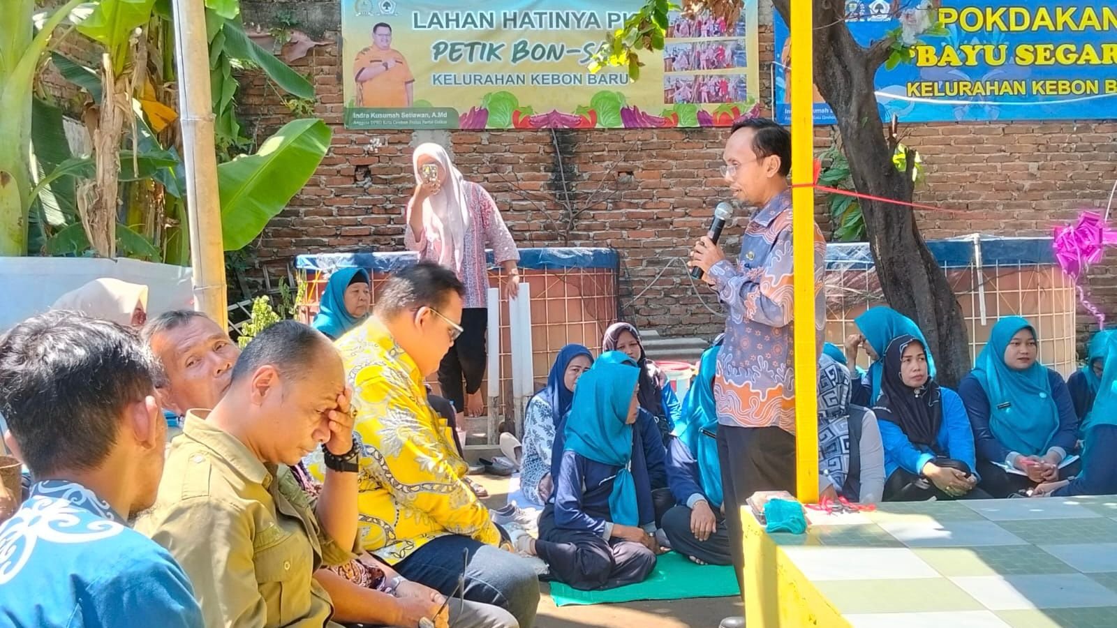 PEMBINAAN KELOMPOK WANITA TANI DI KELURAHAN KEBONBARU, DORONG KREATIVITAS DAN KETAHANAN PANGAN LOKAL